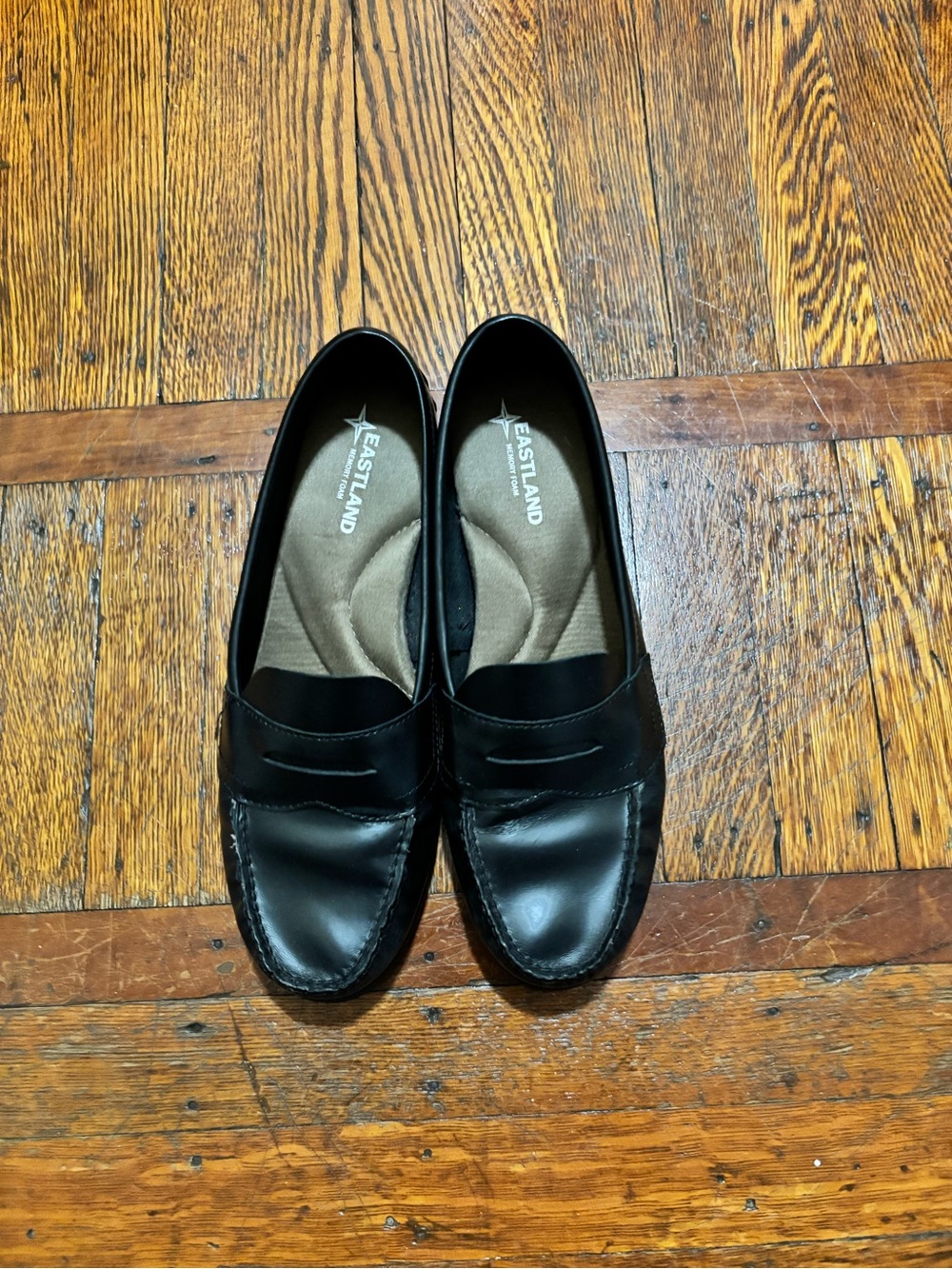 Eastland Black Leather Slip-On Penny Loafers - 10M gently used